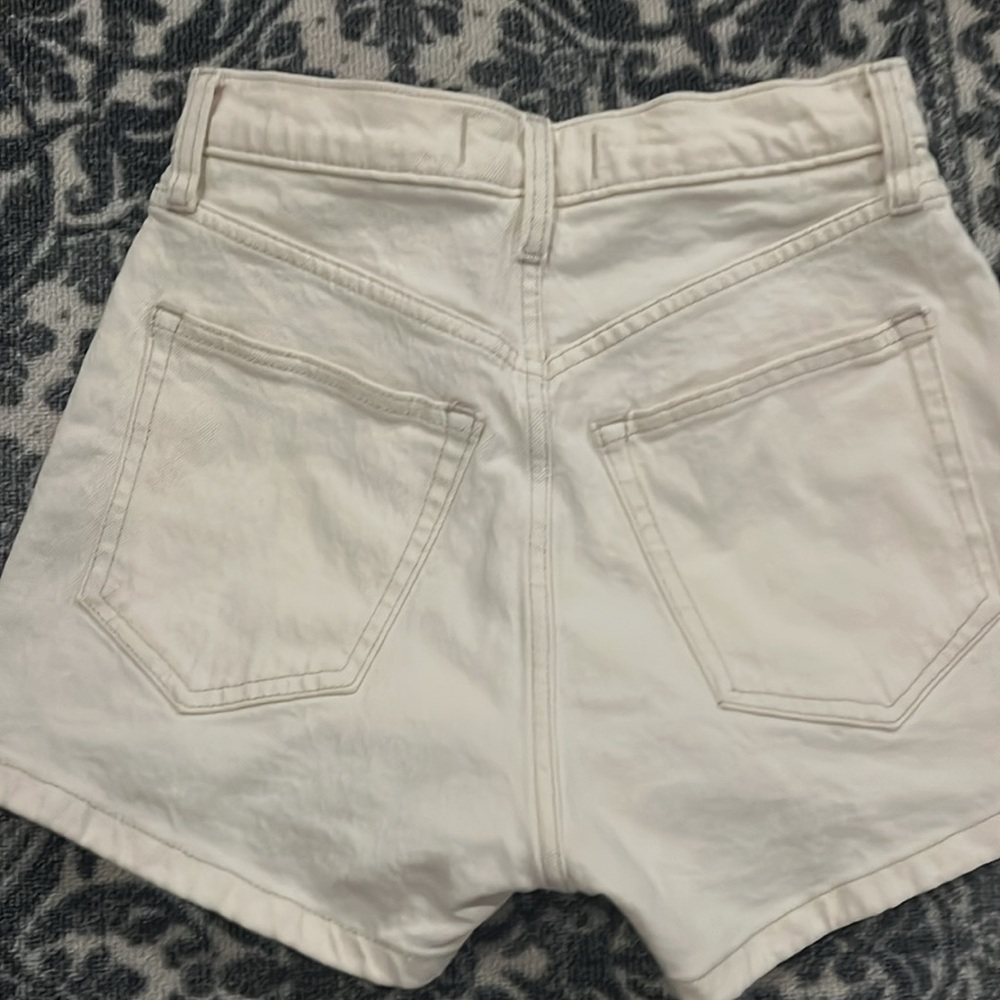 Abercrombie & Fitch White High-Waisted Women's Shorts - Picture 8 of 8